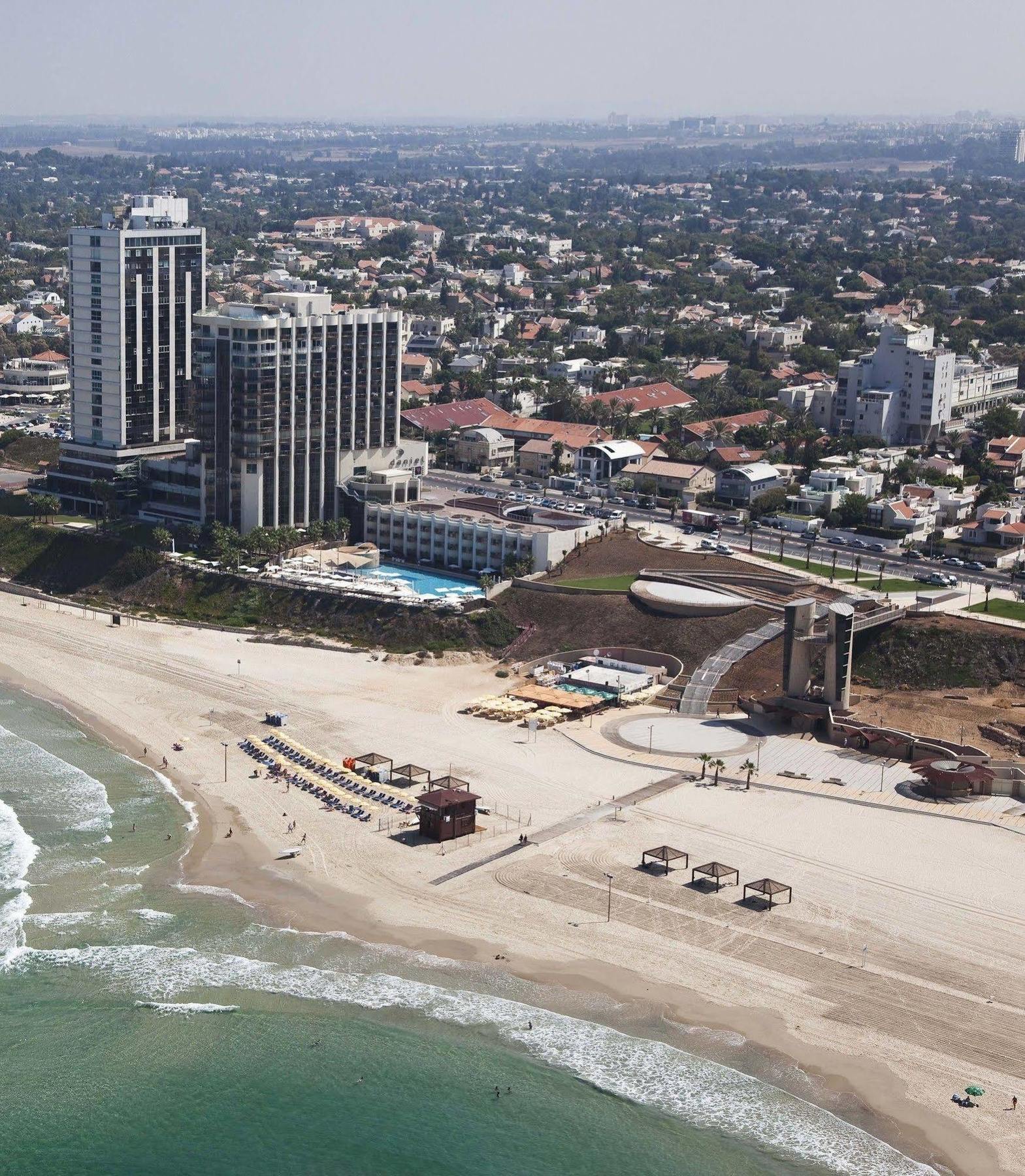 Shizen Resort And Spa Herzliya Exterior photo